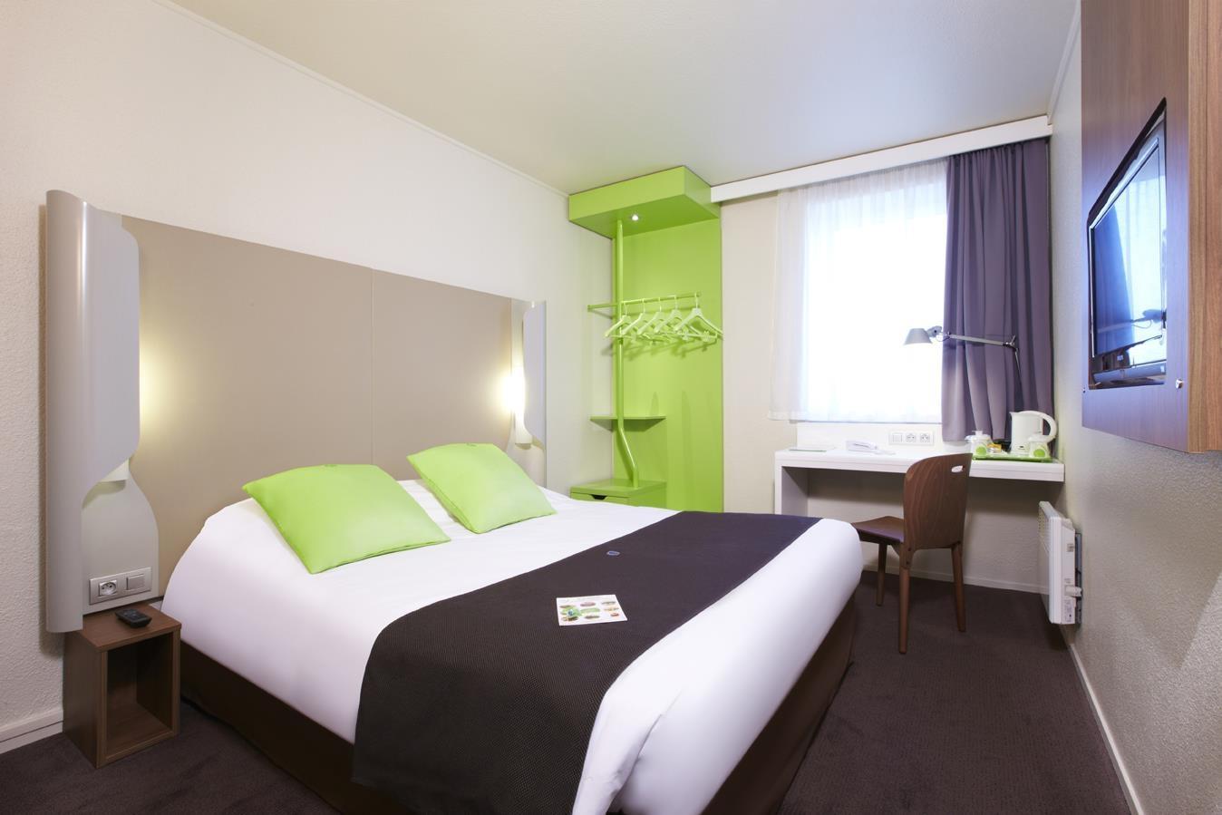 Campanile Nogent-Sur-Marne Hotel Exterior foto